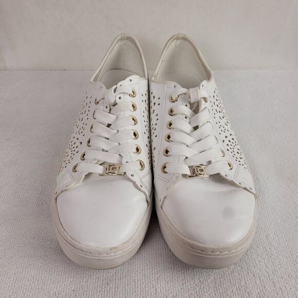 Liz Claiborne Womens Winslow white metallic laser cut low top sneakers size 7.5 - Picture 1 of 5